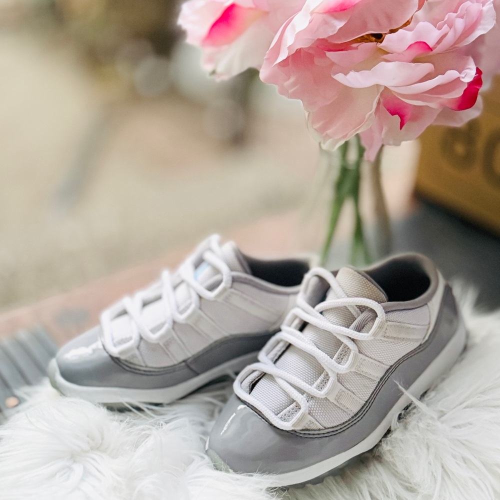 Toddler Jordan 11 Retro Low Sneakers